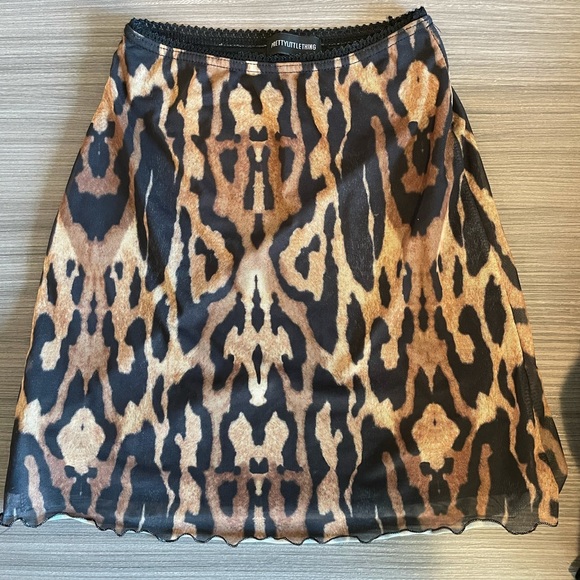 pretty little thing mesh cheetah print skirt - Picture 2 of 3